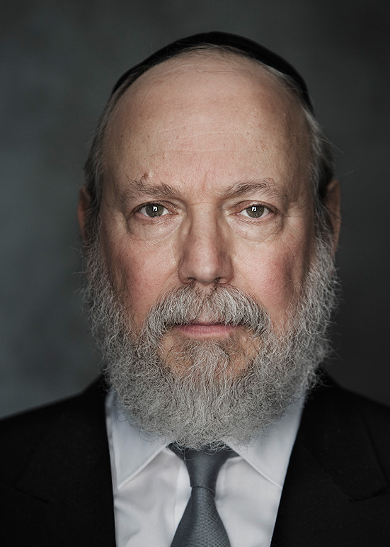 Rabbijn Raphael Evers by Frank Ruiter.